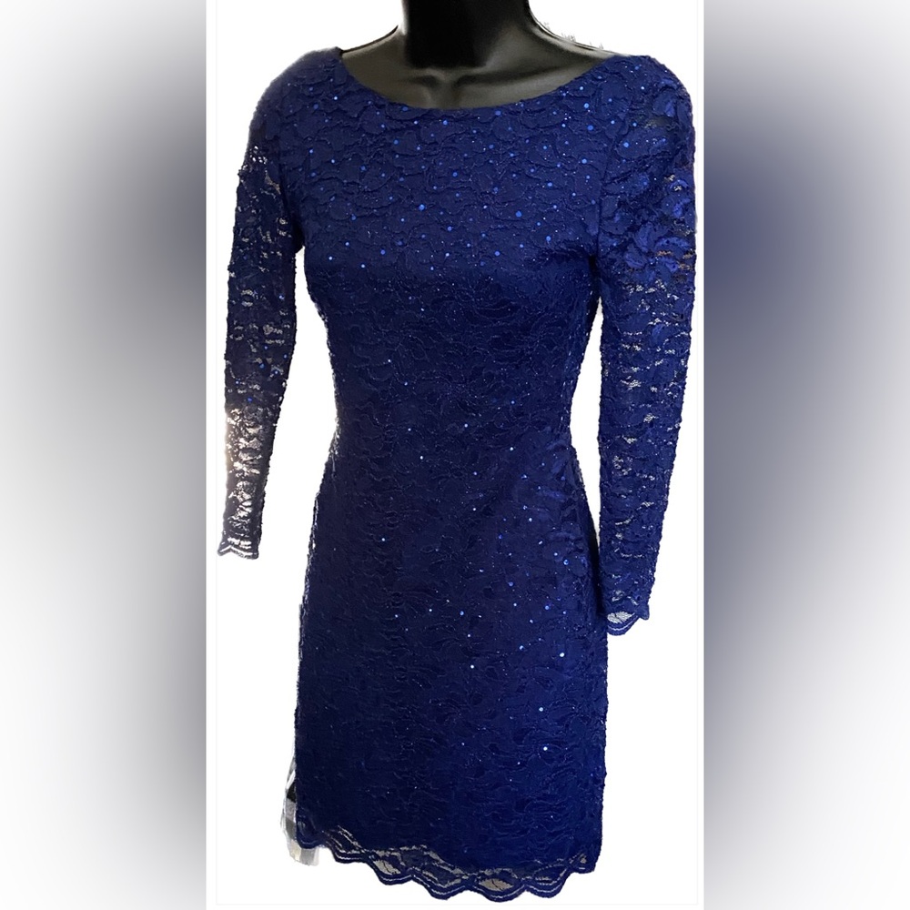 le Chateau LT NAVY Sequin Lace Short Backless Dress, 1/2 Spring Sale - Picture 2 of 4